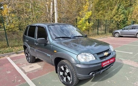 Chevrolet Niva I рестайлинг, 2009 год, 499 000 рублей, 6 фотография