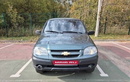 Chevrolet Niva I рестайлинг, 2009 год, 499 000 рублей, 9 фотография