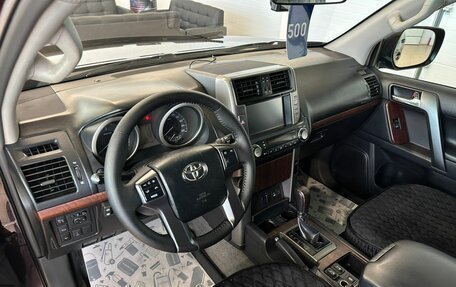 Toyota Land Cruiser Prado 150 рестайлинг 2, 2012 год, 3 299 999 рублей, 11 фотография