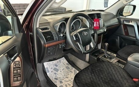 Toyota Land Cruiser Prado 150 рестайлинг 2, 2012 год, 3 299 999 рублей, 10 фотография