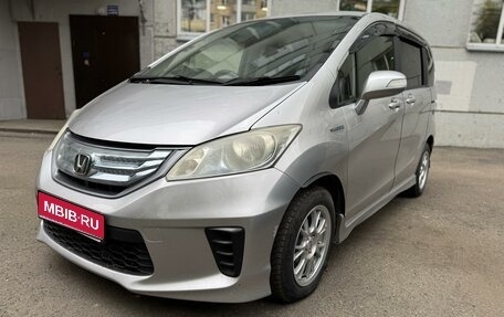 Honda Freed I, 2012 год, 1 090 000 рублей, 1 фотография