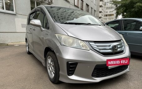 Honda Freed I, 2012 год, 1 090 000 рублей, 2 фотография