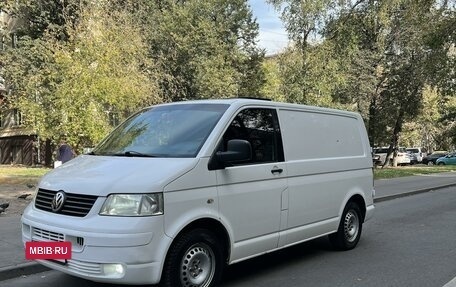 Volkswagen Transporter T5 рестайлинг, 2009 год, 1 150 000 рублей, 2 фотография