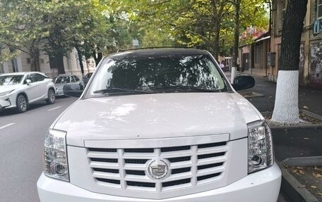 Cadillac Escalade III, 2008 год, 1 150 000 рублей, 1 фотография