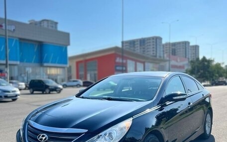 Hyundai Sonata VI, 2014 год, 1 400 000 рублей, 1 фотография