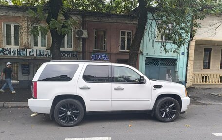 Cadillac Escalade III, 2008 год, 1 150 000 рублей, 2 фотография