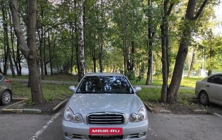 Hyundai Sonata IV рестайлинг, 2006 год, 580 000 рублей, 2 фотография