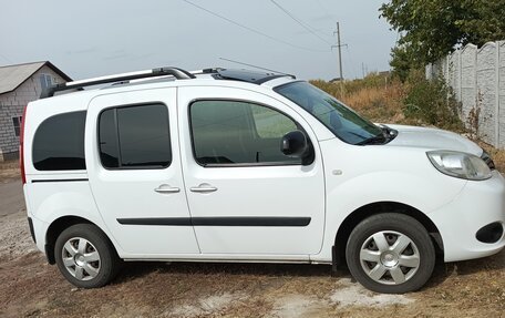 Renault Kangoo II рестайлинг, 2014 год, 1 230 000 рублей, 4 фотография