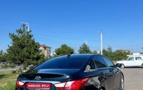 Hyundai Sonata VI, 2014 год, 1 400 000 рублей, 4 фотография