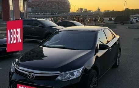 Toyota Camry, 2016 год, 2 300 000 рублей, 13 фотография