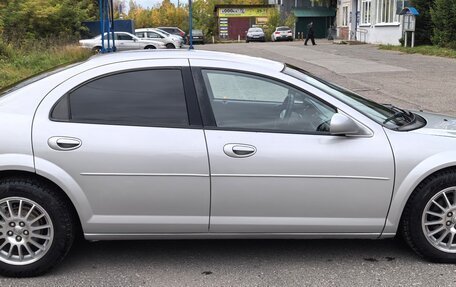 Chrysler Sebring II, 2004 год, 400 000 рублей, 2 фотография