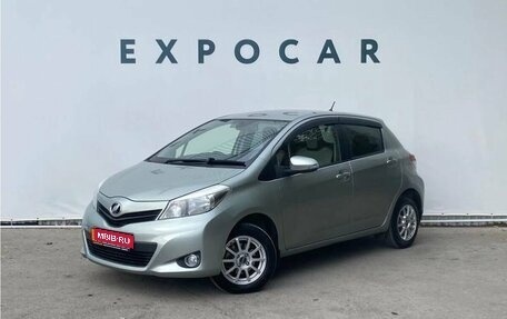 Toyota Vitz, 2014 год, 1 050 000 рублей, 1 фотография