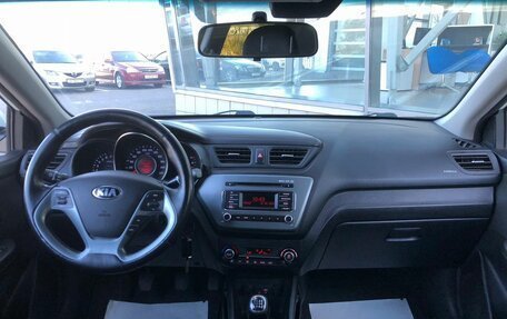 KIA Rio III рестайлинг, 2015 год, 1 250 000 рублей, 10 фотография