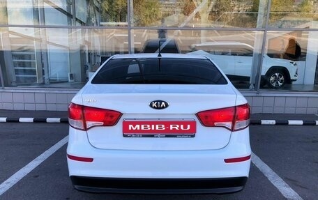 KIA Rio III рестайлинг, 2015 год, 1 250 000 рублей, 6 фотография