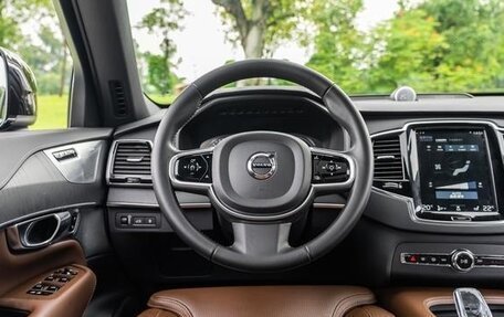 Volvo XC90 II рестайлинг, 2021 год, 4 830 000 рублей, 11 фотография