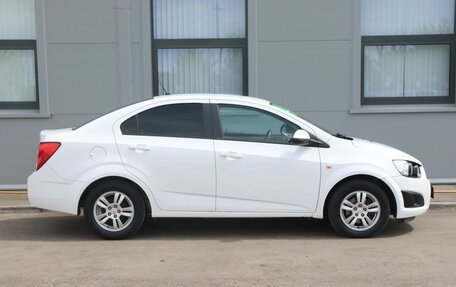 Chevrolet Aveo III, 2012 год, 549 000 рублей, 4 фотография