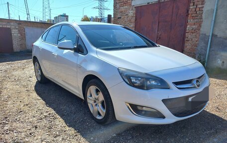 Opel Astra J, 2013 год, 1 090 000 рублей, 12 фотография