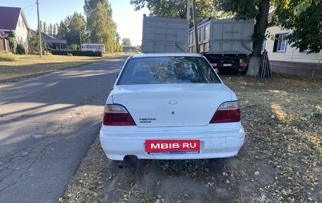 Daewoo Nexia I рестайлинг, 2002 год, 99 000 рублей, 5 фотография