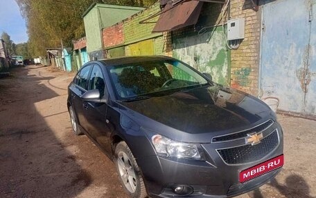 Chevrolet Cruze II, 2010 год, 755 000 рублей, 1 фотография