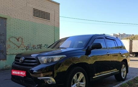 Toyota Highlander III, 2011 год, 2 200 000 рублей, 8 фотография