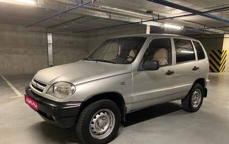 Chevrolet Niva I рестайлинг, 2005 год, 430 000 рублей, 1 фотография