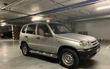 Chevrolet Niva I рестайлинг, 2005 год, 430 000 рублей, 4 фотография