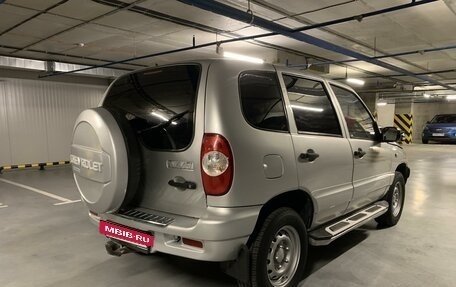 Chevrolet Niva I рестайлинг, 2005 год, 430 000 рублей, 6 фотография