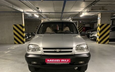 Chevrolet Niva I рестайлинг, 2005 год, 430 000 рублей, 2 фотография