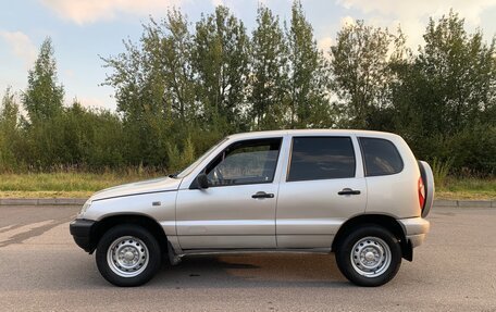 Chevrolet Niva I рестайлинг, 2005 год, 430 000 рублей, 23 фотография