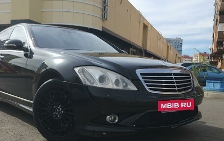 Mercedes-Benz S-Класс, 2006 год, 1 600 000 рублей, 2 фотография