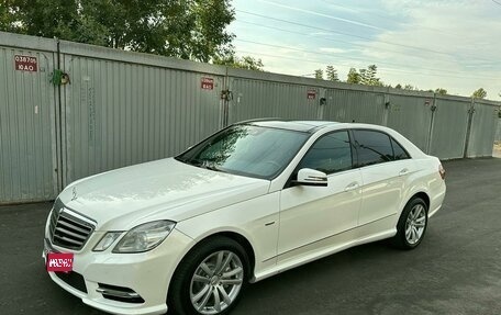 Mercedes-Benz E-Класс, 2011 год, 1 690 000 рублей, 1 фотография