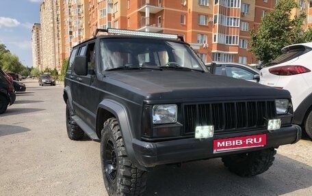 Jeep Cherokee, 1986 год, 490 000 рублей, 2 фотография