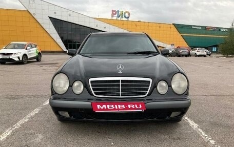 Mercedes-Benz E-Класс, 2000 год, 675 000 рублей, 32 фотография