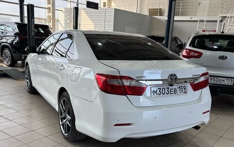 Toyota Camry, 2013 год, 1 650 000 рублей, 4 фотография