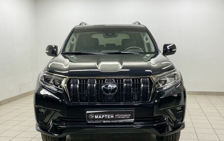 Toyota Land Cruiser Prado 150 рестайлинг 2, 2020 год, 7 700 000 рублей, 2 фотография