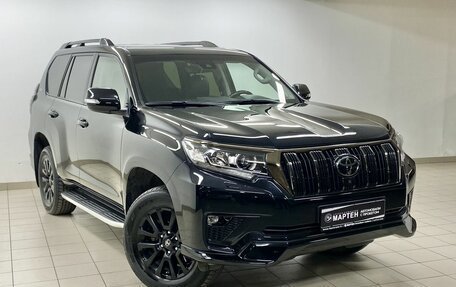 Toyota Land Cruiser Prado 150 рестайлинг 2, 2020 год, 7 700 000 рублей, 3 фотография