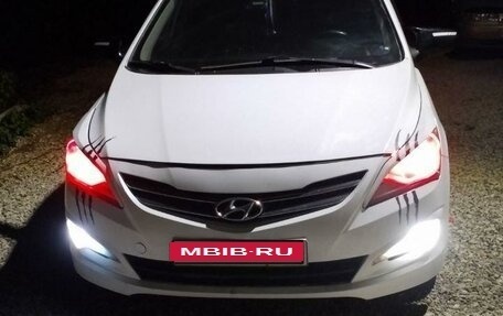 Hyundai Solaris II рестайлинг, 2014 год, 839 999 рублей, 8 фотография