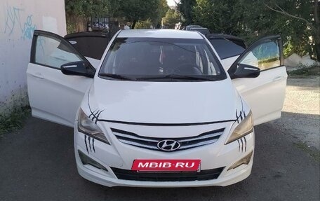 Hyundai Solaris II рестайлинг, 2014 год, 839 999 рублей, 19 фотография