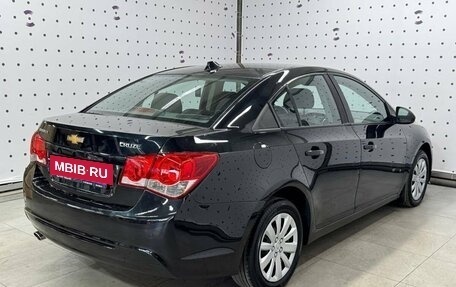 Chevrolet Cruze II, 2009 год, 650 000 рублей, 2 фотография