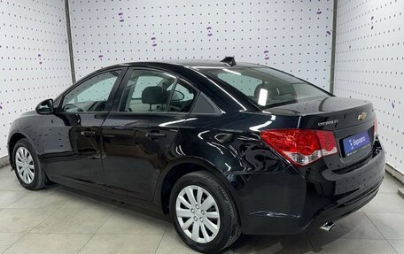 Chevrolet Cruze II, 2009 год, 650 000 рублей, 4 фотография