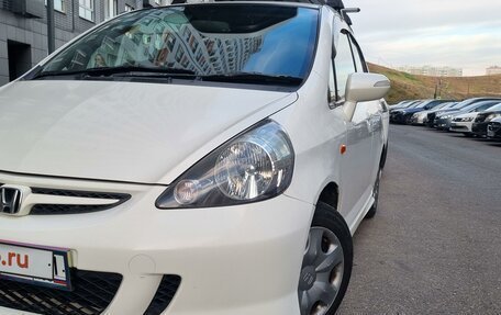 Honda Fit III, 2004 год, 650 000 рублей, 6 фотография