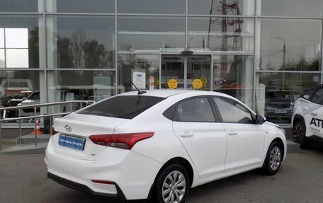 Hyundai Solaris II рестайлинг, 2017 год, 1 380 000 рублей, 5 фотография