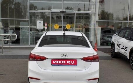 Hyundai Solaris II рестайлинг, 2017 год, 1 380 000 рублей, 6 фотография