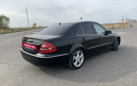 Mercedes-Benz E-Класс, 2004 год, 1 050 000 рублей, 6 фотография