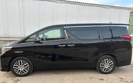 Toyota Alphard III, 2017 год, 5 200 000 рублей, 4 фотография