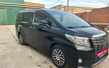 Toyota Alphard III, 2017 год, 5 200 000 рублей, 2 фотография