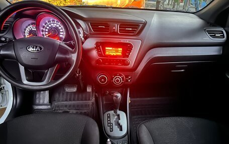 KIA Rio III рестайлинг, 2014 год, 1 400 000 рублей, 5 фотография