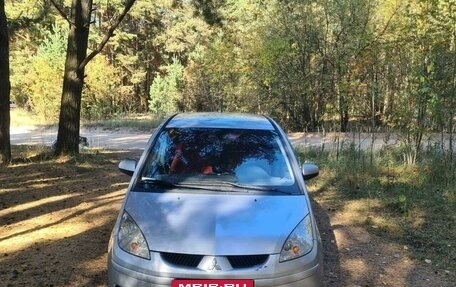 Mitsubishi Colt VI рестайлинг, 2005 год, 450 000 рублей, 3 фотография