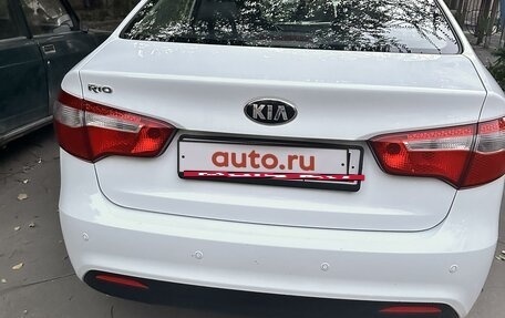 KIA Rio III рестайлинг, 2014 год, 1 400 000 рублей, 4 фотография