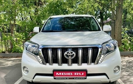 Toyota Land Cruiser Prado 150 рестайлинг 2, 2015 год, 4 249 000 рублей, 7 фотография